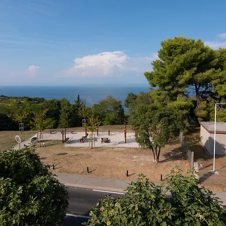 Adelis By Locap Group Holiday home *