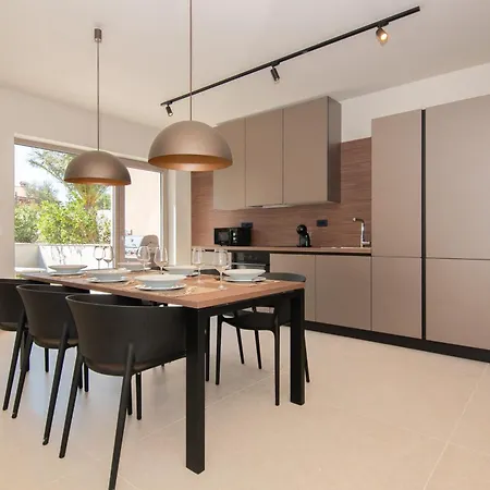 Adelis By Locap Group 펜션
