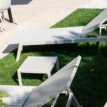 Adelis By Locap Group *