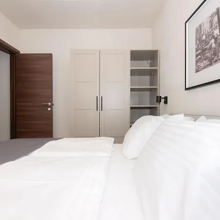 펜션 Adelis By Locap Group