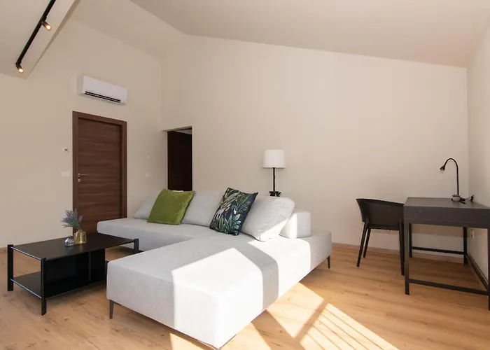 Adelis By Locap Group Tatil Evi *