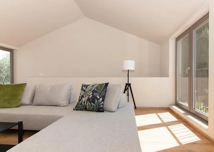 Adelis By Locap Group