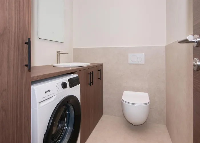 Adelis By Locap Group