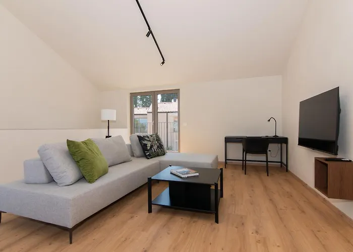 Adelis By Locap Group Tatil Evi *